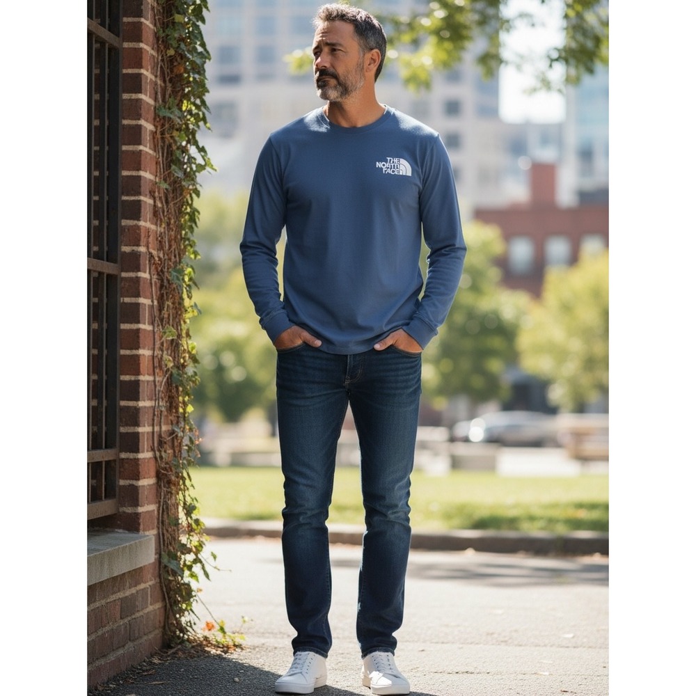 The North Face Mens Long Sleeve Graphic Tee Blue Crewneck Logo Shirt Large
